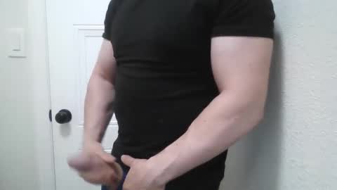 Snapshot of mikehannigan123 chatting on February 10, 7:45 am mikehannigan123 online show from February 10, 7:45 am