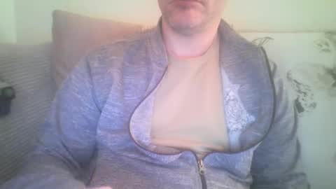 mikehockishuge9 online show from January 12, 9:51 pm