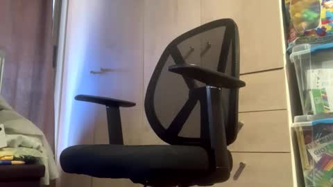 Snapshot of miker1239 chatting on October 5, 7:01 pm miker1239 online show from October 5, 7:01 pm