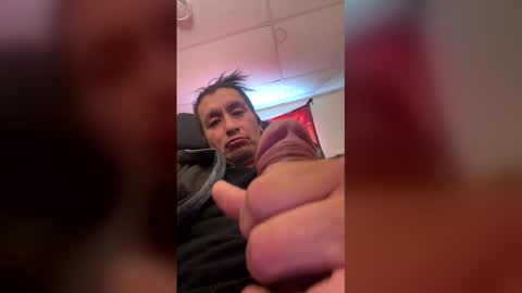 mikewikey online show from April 17, 1:58 pm