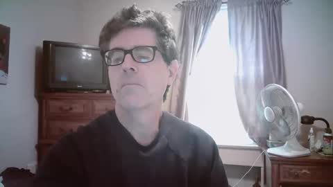 Snapshot of mikewulds chatting on May 25, 2:56 pm Mike online show from May 25, 2:56 pm