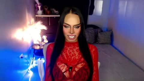 Snapshot of mikeyalawi03 chatting on May 13, 7:50 am Mistress MikeyAlawi online show from May 13, 7:50 am