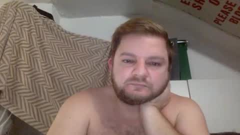 Snapshot of mikeycenter chatting on December 20, 1:25 am MikeyCenter online show from December 20, 1:25 am