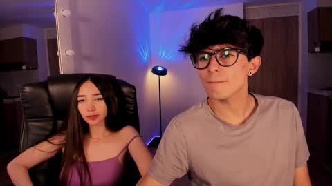 VIOLETAMIKE online show from November 26, 12:00 am