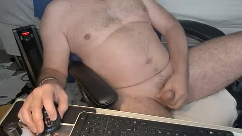 mikeyvr7m online show from March 5, 6:37 pm