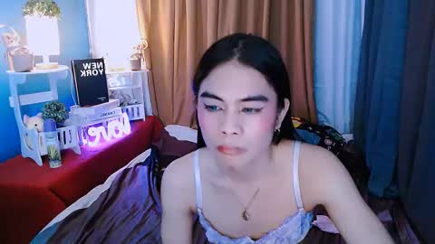 Mikhayla online show from December 13, 7:47 am