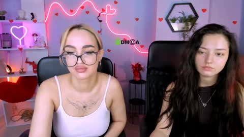 Miki online show from April 1, 5:52 am