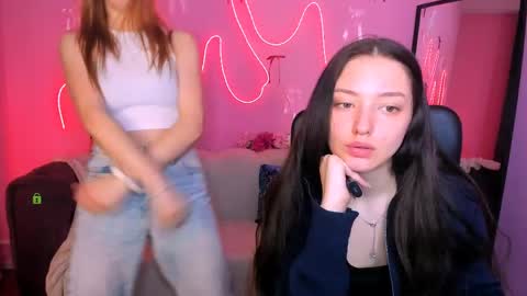 Miki online show from April 9, 5:51 am