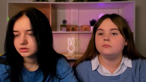 miki_ti online show from December 21, 7:32 pm