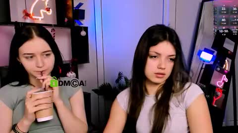 miki_ti online show from January 8, 6:37 am