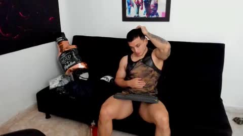 Snapshot of mikke_love chatting on September 19, 3:02 pm MIKKE online show from September 19, 3:02 pm