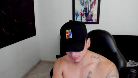 Snapshot of mikke_love chatting on October 11, 2:59 pm MIKKE online show from October 11, 2:59 pm