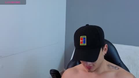 MIKKE online show from February 2, 2:05 pm