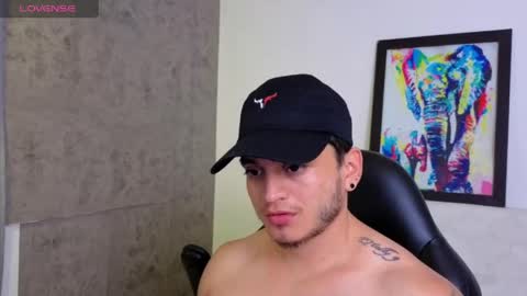 Snapshot of mikke_love chatting on June 3, 1:46 pm MIKKE online show from June 3, 1:46 pm