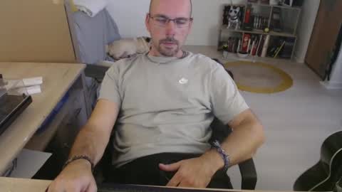 mikmik91 online show from October 28, 3:58 pm