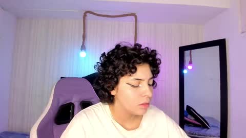   miku katsuragi  online show from September 29, 1:33 am