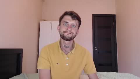 Snapshot of mikw63 chatting on July 16, 7:14 am Sin online show from July 16, 7:14 am