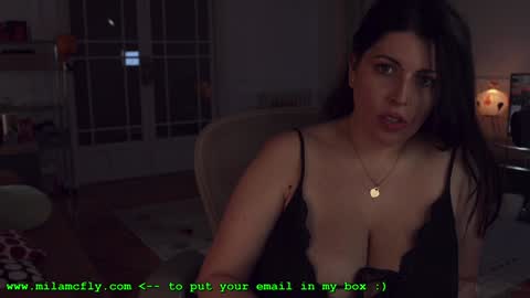 Snapshot of mila_ chatting on March 12, 7:35 am Princess Consuela Banana Hammock online show from March 12, 7:35 am