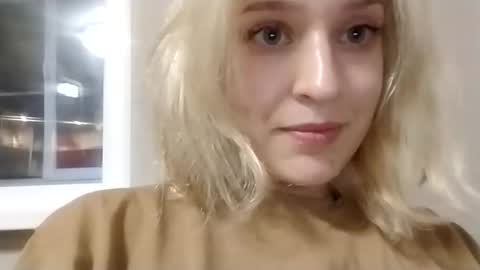 Snapshot of mila_420 chatting on September 24, 7:06 pm Mila 420 online show from September 24, 7:06 pm