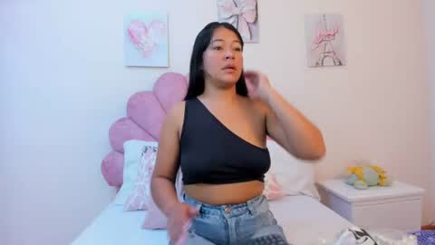 mila_adamss online show from July 1, 11:12 am