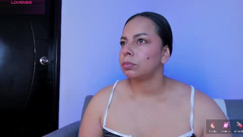 Snapshot of mila_chic chatting on June 20, 7:05 pm mila online show from June 20, 7:05 pm