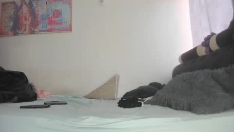 Mila Dash online show from February 5, 11:55 am