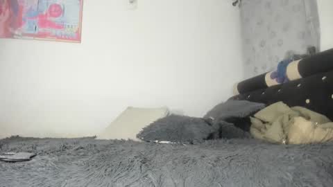 Mila Dash online show from February 26, 2:04 am