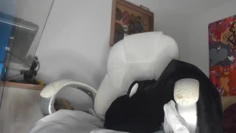 Mila Dash online show from November 13, 9:52 am