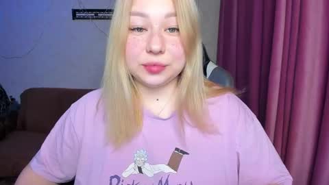 Mila shy sensual person  online show from November 15, 12:02 pm