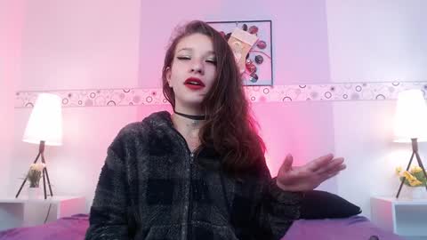 Mila  online show from December 29, 6:05 pm