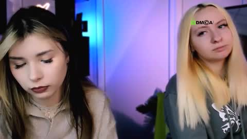 mila_glow online show from January 18, 7:17 pm