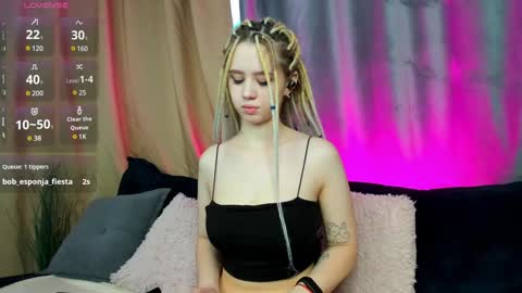 mila_kinor online show from December 31, 4:06 am