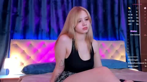 mila_kinor online show from February 5, 12:06 pm