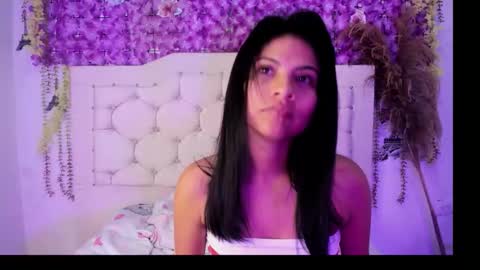 laura online show from February 2, 4:00 am