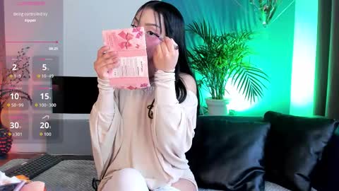 Mila online show from October 19, 11:44 am