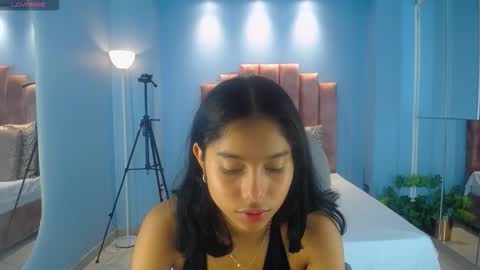 milaa_star online show from February 18, 3:24 am