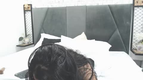 mila online show from February 10, 8:10 pm