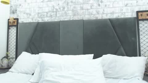 mila online show from February 17, 1:42 pm