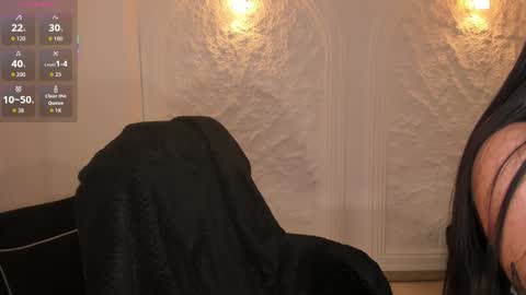 Mila online show from November 14, 2:21 am