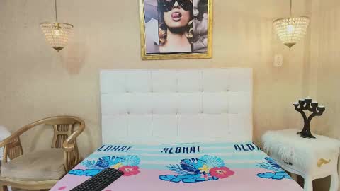 miladiosa online show from March 22, 12:41 pm