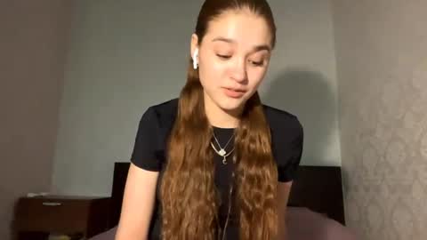 Snapshot of milagrostrichel chatting on May 22, 10:21 am Alika online show from May 22, 10:21 am