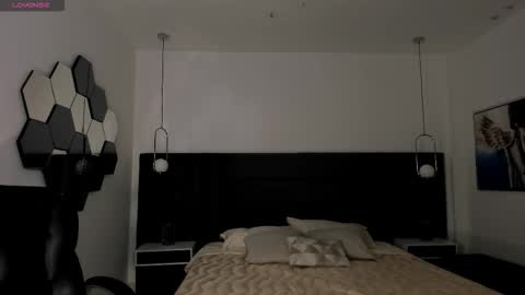 Mila  online show from September 21, 10:33 pm