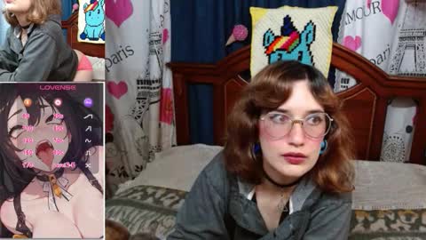 Mila-Lunala online show from November 7, 1:16 am