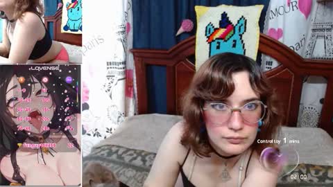 Mila-Lunala online show from November 10, 8:08 pm