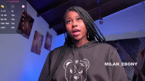 Snapshot of milan_ebony chatting on January 6, 2:25 pm Milan online show from January 6, 2:25 pm