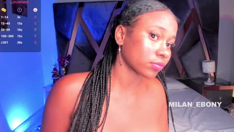 Snapshot of milan_ebony chatting on January 17, 5:19 pm Milan online show from January 17, 5:19 pm