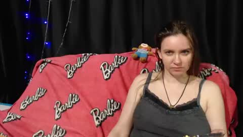 Snapshot of milana696969 chatting on June 17, 5:36 pm MilAna online show from June 17, 5:36 pm