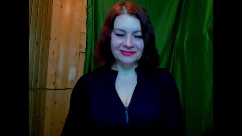 Snapshot of milana9732 chatting on February 24, 7:45 pm milana9732 online show from February 24, 7:45 pm