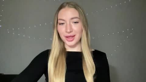 Milana online show from December 29, 7:32 pm