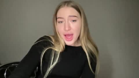 Milana online show from January 12, 8:57 pm